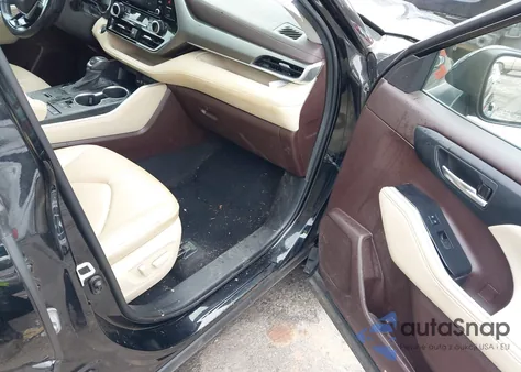 2021 Toyota Highlander Xle из США, поврежденный, VIN 5TDGZRAH9MS049696